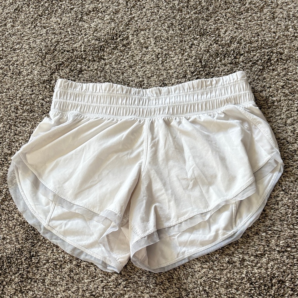 LULULEMON white shorts